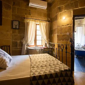 2* Πανσιόν The Burrow