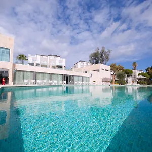 Hotel Urban Valley &, San Ġwann